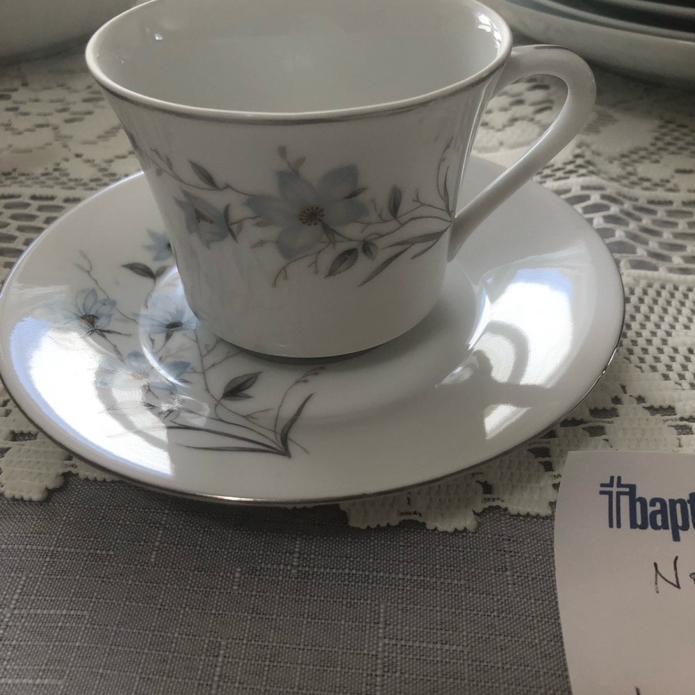 Elegant Floral Teacup and Saucer Set